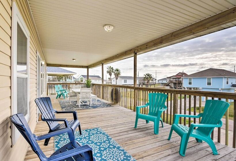 Pool & Marina Access: Home In Terramar Beach!