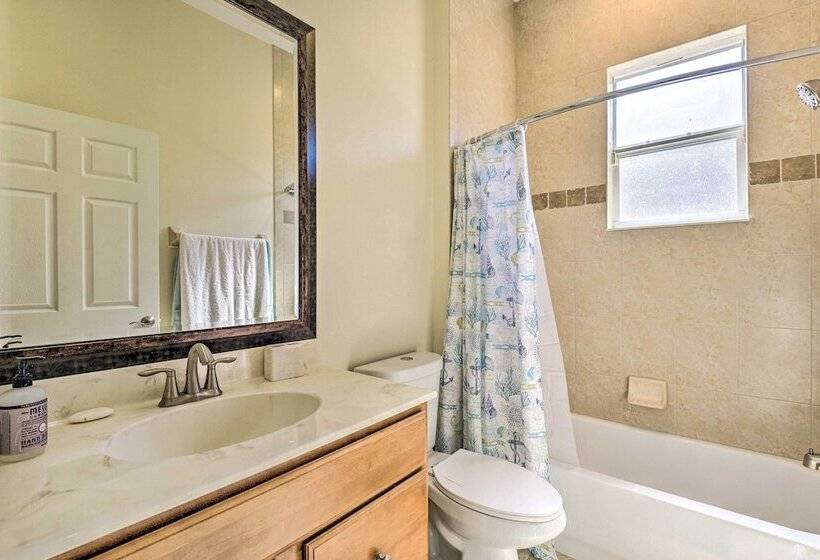 Rotonda West Home W/ Heated Pool, 5 Mi To Beach!