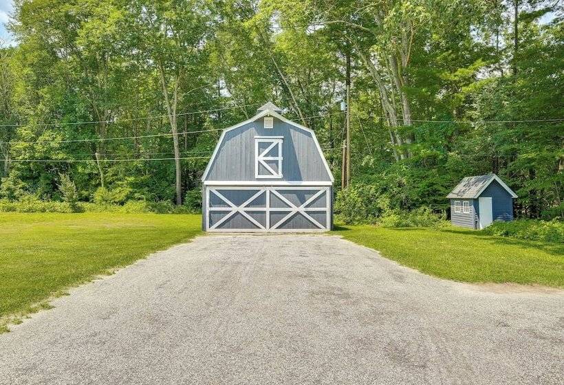 Skiing & Hiking: Water View Home In The Berkshires