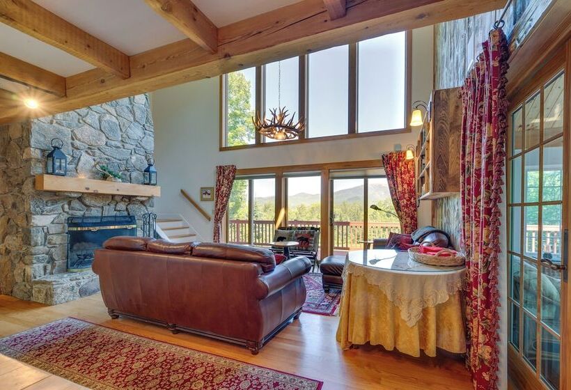 Architect Designed Franconia Home: Hot Tub & Views