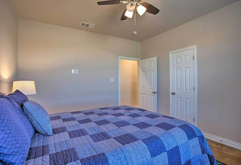 Pet Friendly Anna Ranch On 13 Acres!