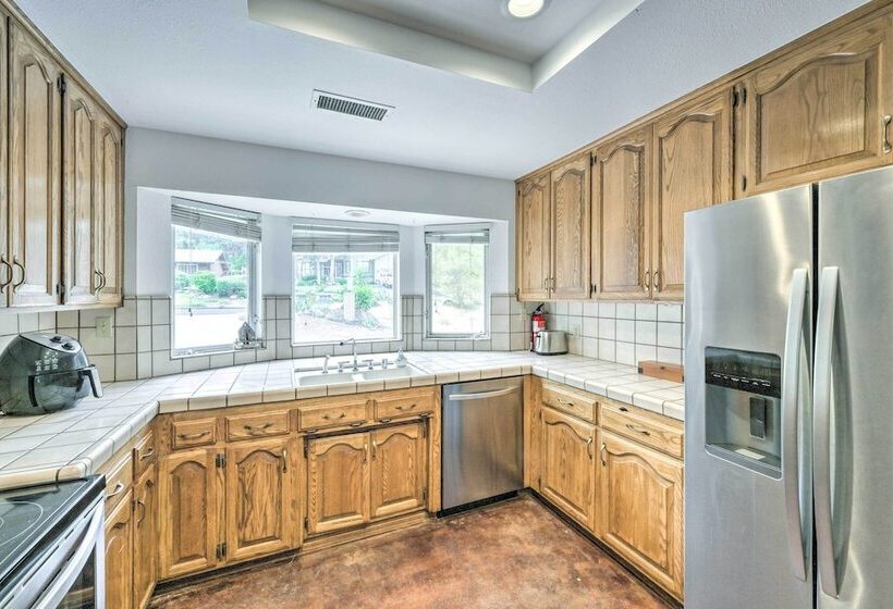 Charming Home < 10 Mi To Sequoia Nat L Park!