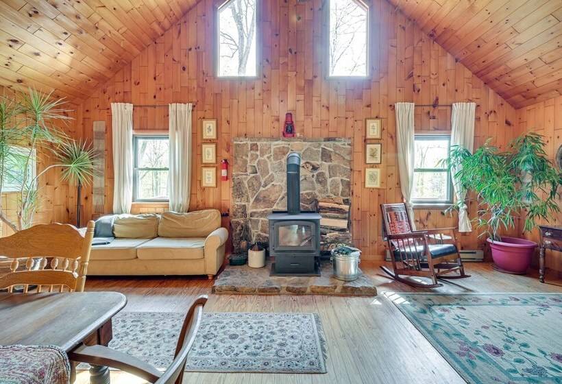 Cozy Appalachian Getaway: 5 Mi To Prospect Peak!