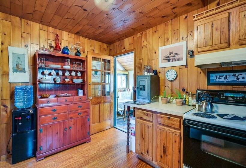 Cozy Appalachian Getaway: 5 Mi To Prospect Peak!