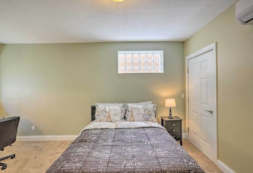 ~ 2 Mi To Downtown   Cozy Cleveland Unit