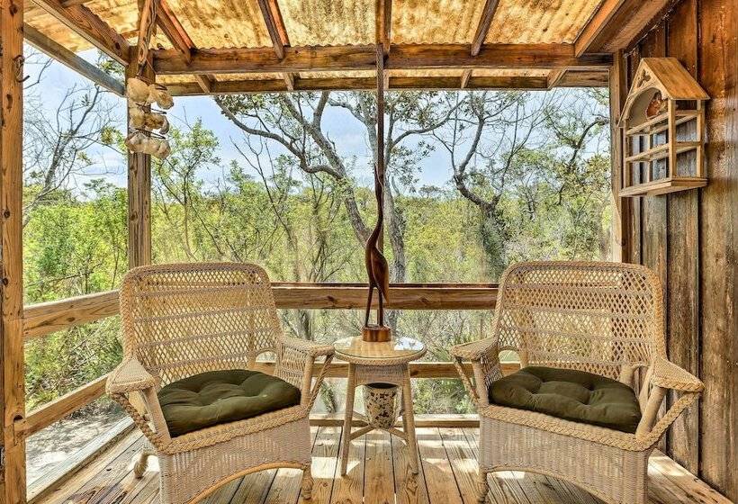 Cozy Hatteras Island Abode ~ 1 Mi To Frisco Beach!