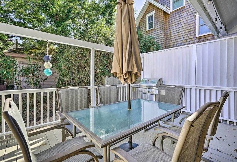 Idyllic Atlantic City Home   1 Block To Beach