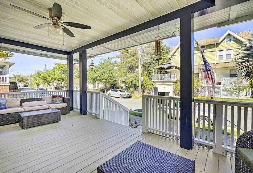 Idyllic Atlantic City Home   1 Block To Beach