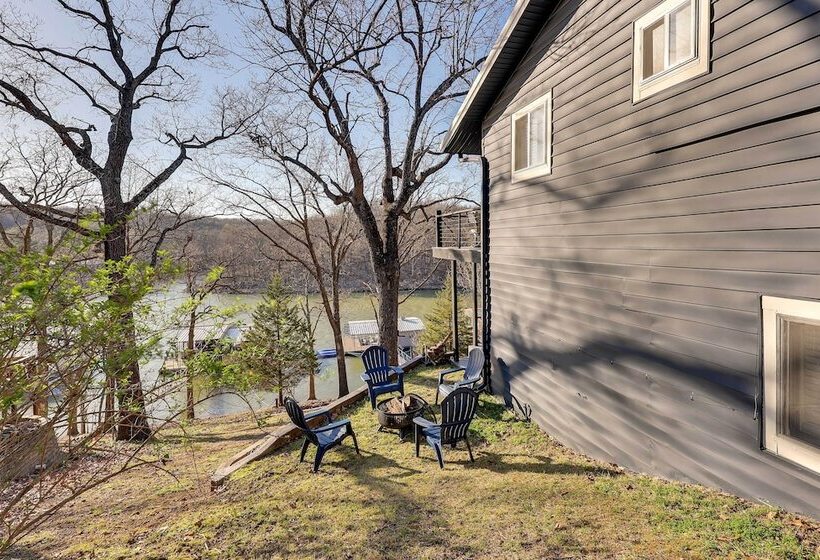 Lakefront Oklahoma Abode   Deck, Fire Pit & Grill