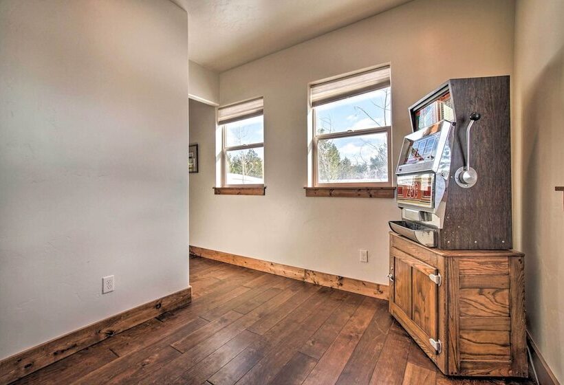 Mccall Home + Hot Tub ~ 2 Mi To Payette Lake