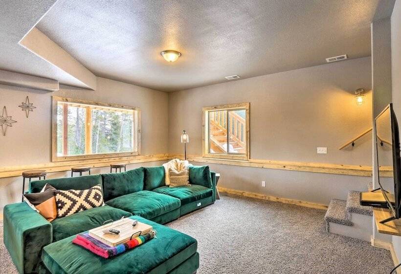 Mountainside Fairplay Cabin W/ Game Room & Sauna!