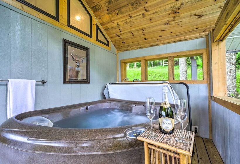 Mtn Treehouse W/ Fire Pit, Breathtaking Views
