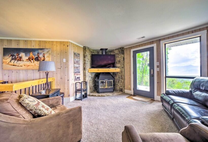 Mtn Treehouse W/ Fire Pit, Breathtaking Views
