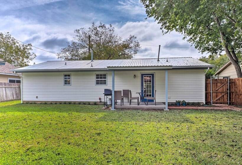 Pet Friendly Georgetown Home < 1 Mi To Dtwn!