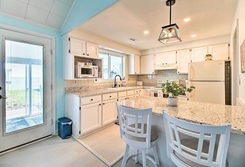 Refreshing Colonial Beach Vacation Rental!