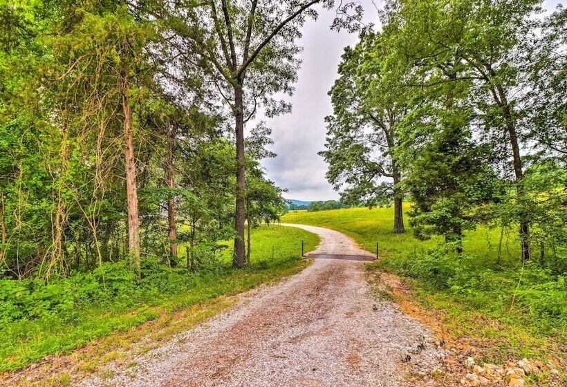 Secluded Timbo Retreat   Hike, Swim & Kayak!