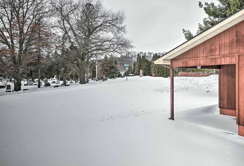 Sparta Vacation Home Near State Bike Trails!