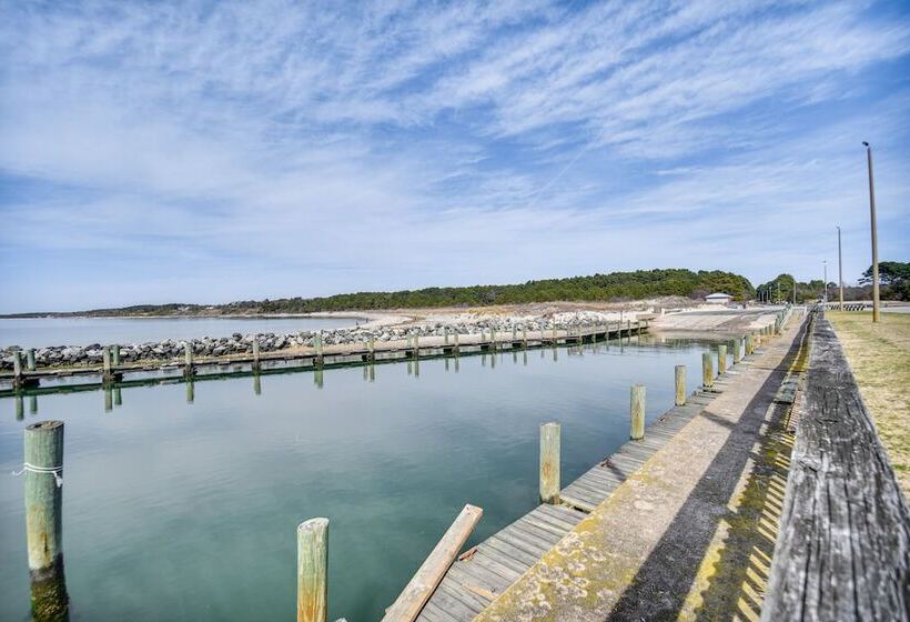 Stunning Cape Charles Retreat ~ 1 Mi To Beach