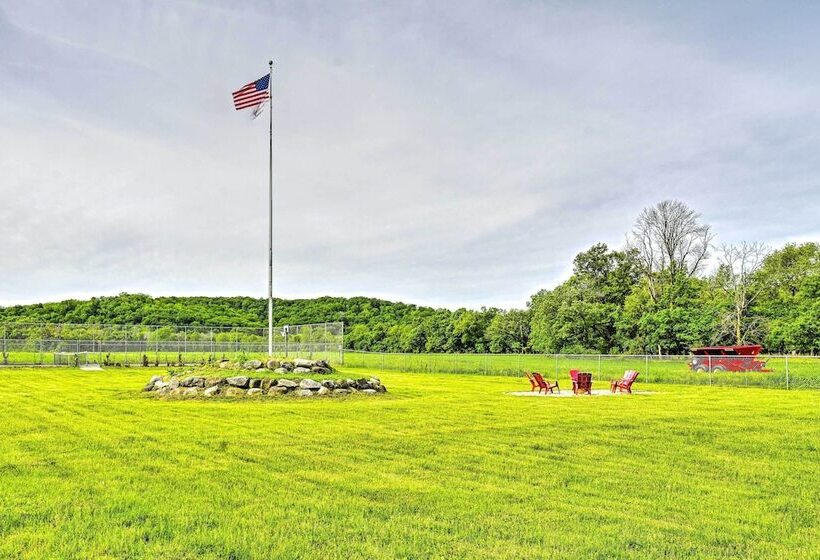 Stunning Wisconsin Retreat On Active Farm!