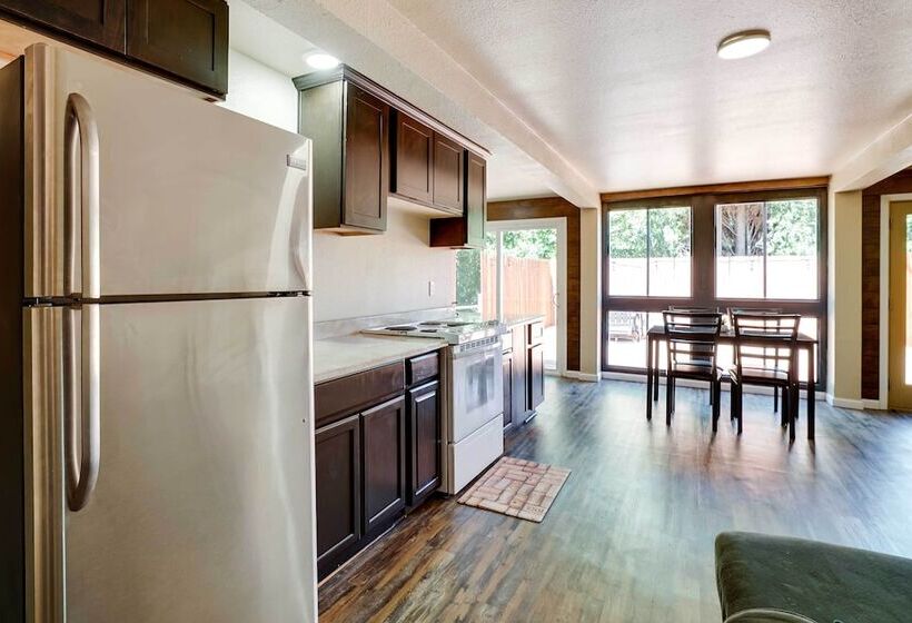 Unique Castro Valley House 30 Mi To San Fran!