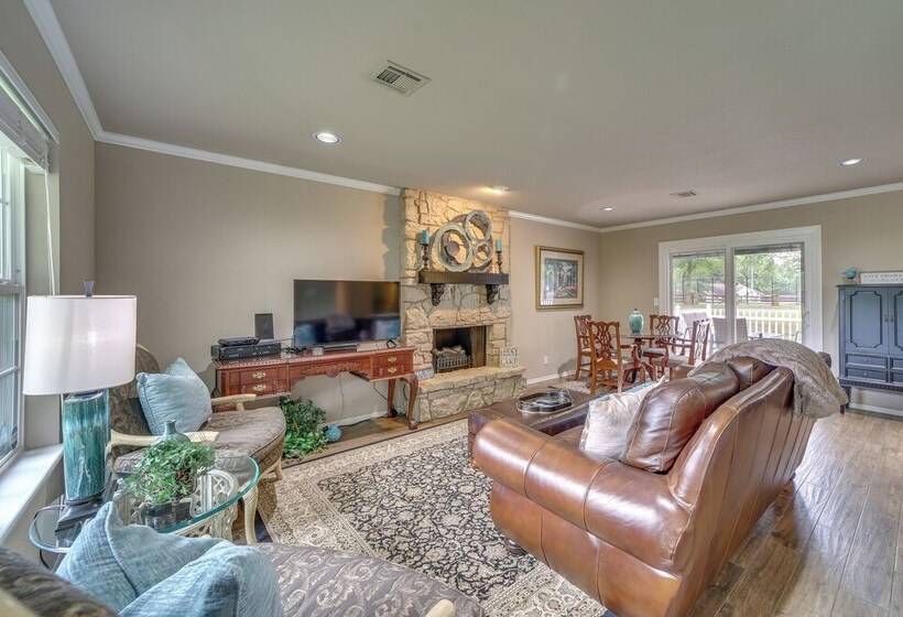 Grand Lake Cottage W/ Pool Access Near Shangri La!
