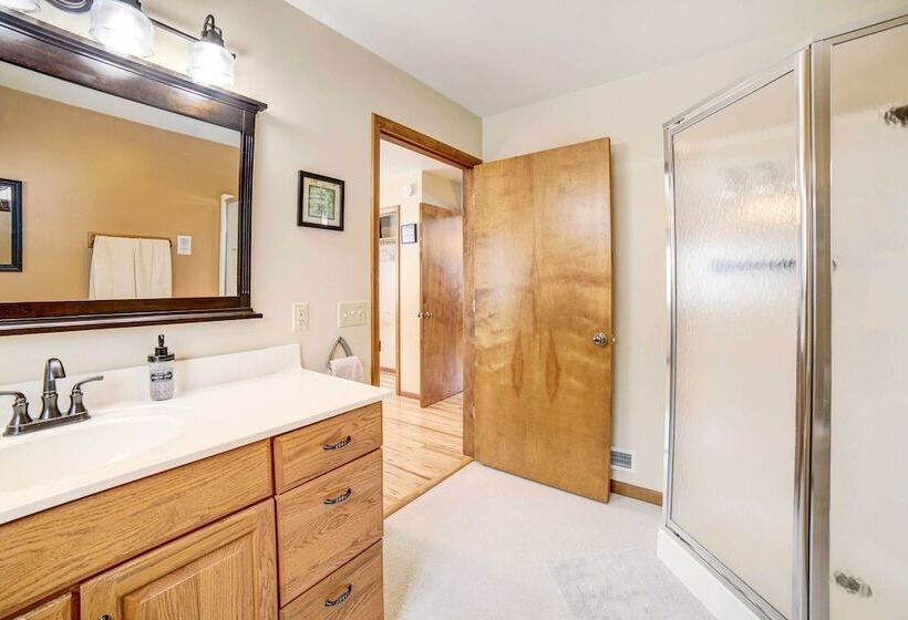 Waterfront Evart House On Chippewa Lake Channel