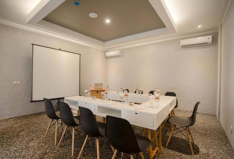 Allstay Ecotel Yogyakarta