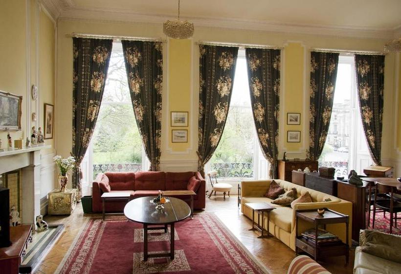 تختخواب و صبحانه A Georgian Residence