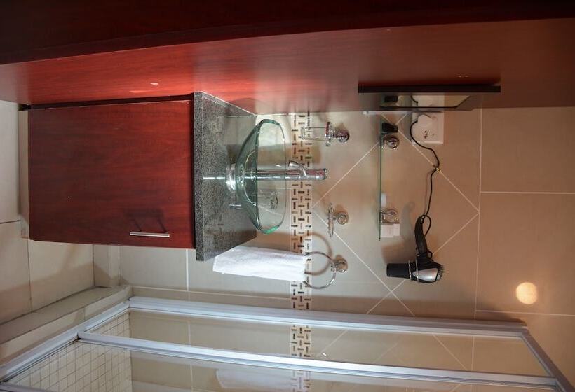 تختخواب و صبحانه Cozy Nest Guest House Durban North, Natal