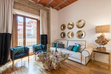 Bibo Suites Oro Del Darro