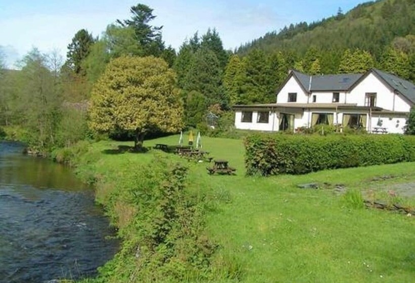 פונדק Dolbrodmaeth Riverside B&b