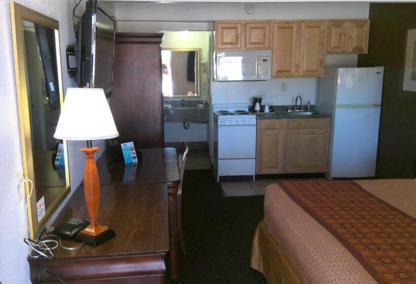 هتل 1st Interstate Inn Montrose