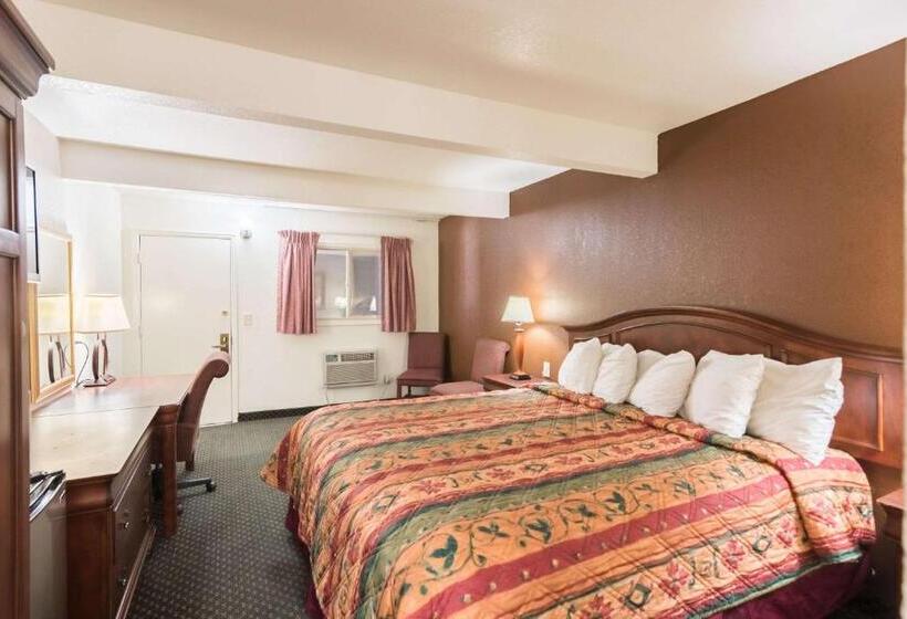 هتل 1st Interstate Inn Montrose