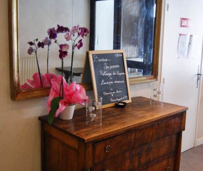 فندق Auberge De Violaine