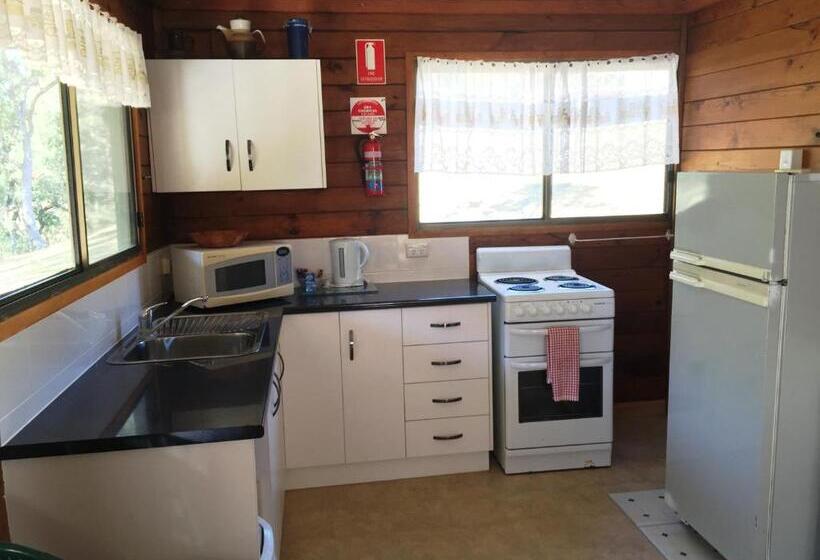 هتل Bestbrook Mountain Farmstay