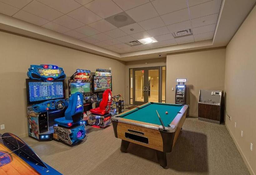 هتل Courtyard By Marriott Pigeon Forge
