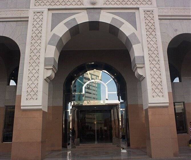 هتل Emaar Royal  Al Madina