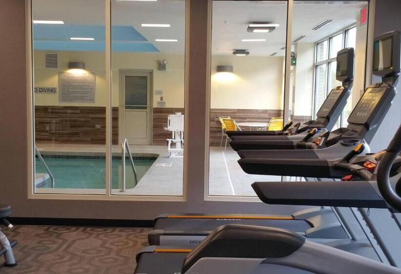 هتل Fairfield Inn & Suites By Marriott Eau Claire/chippewa Falls