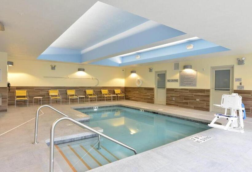 هتل Fairfield Inn & Suites By Marriott Eau Claire/chippewa Falls