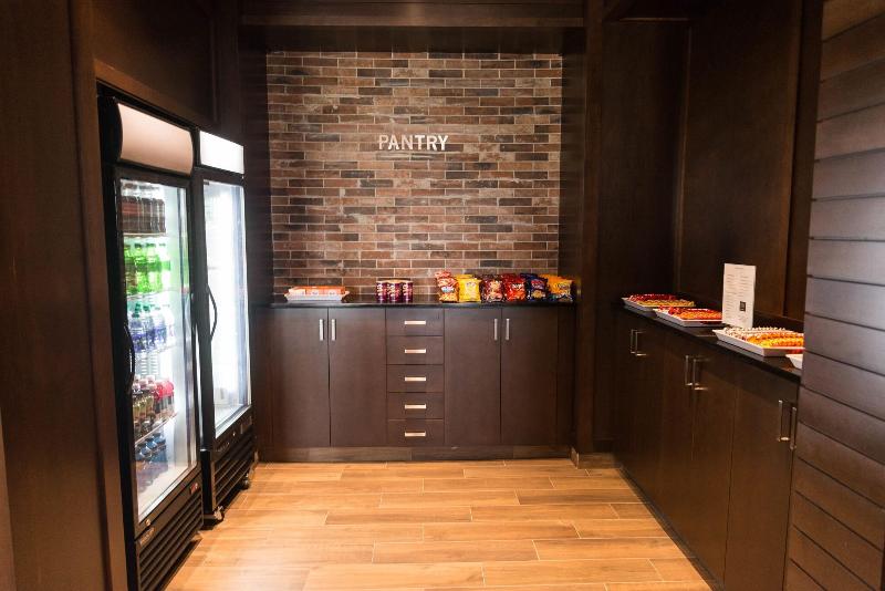 בית מלון כפרי Four Points By Sheraton Sherwood Park