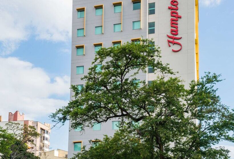 Hotel Hampton By Hilton Bucaramanga