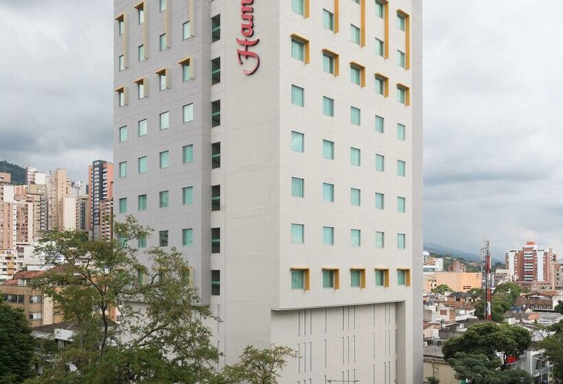 Hotel Hampton By Hilton Bucaramanga