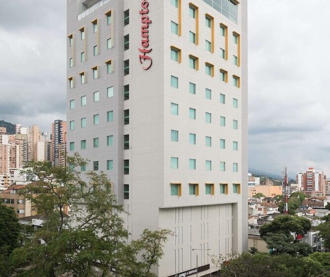 Hotel Hampton By Hilton Bucaramanga