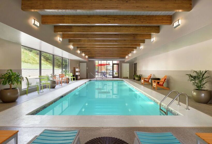 Отель Home2 Suites By Hilton Cartersville
