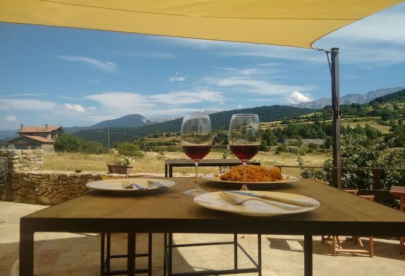 בית מלון כפרי Hosteria Toloriu 1848