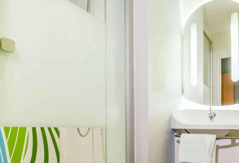 هتل Ibis Budget Porte De Camargue