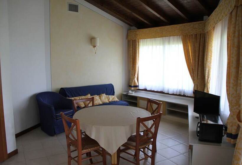 فندق Le Corti Del Lago