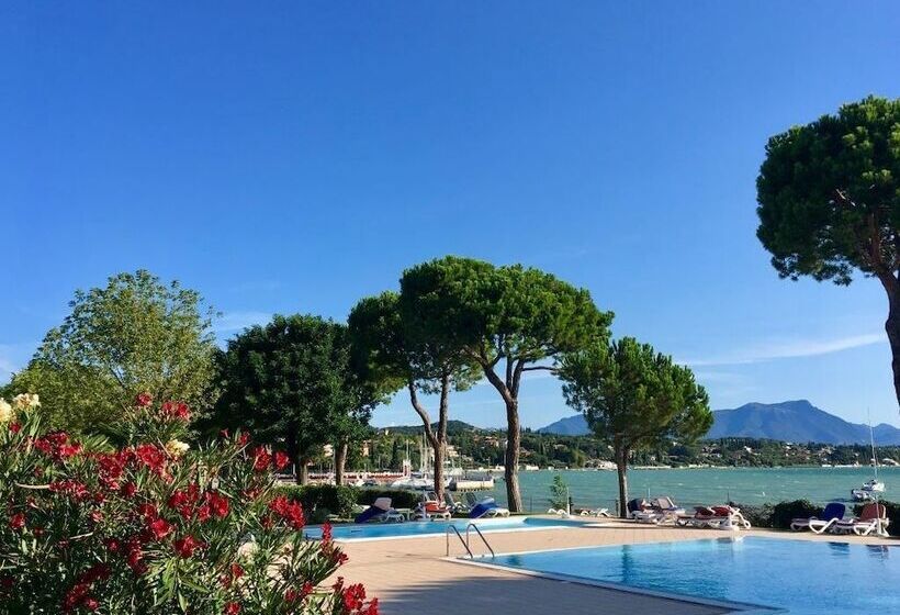 فندق Le Corti Del Lago
