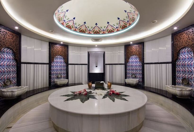 Fotos del hotel Merit Royal Premium Hotel  All Inclusive:  49
