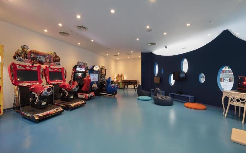 Fotos del hotel Merit Royal Premium Hotel  All Inclusive:  36